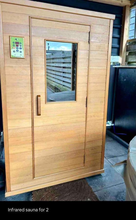 Tiny House With Sauna & Jacuzzi Near Amsterdam Vijfhuizen Eksteriør bilde